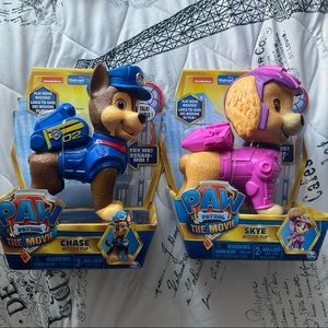 Paw Patrol Skye and Chase mission pup with sound and phrases. Walmart exclusive.